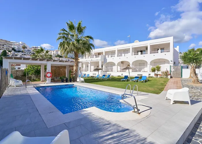 Apto 3 Almoraide Lägenhetshotell Nerja